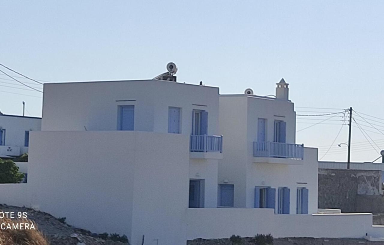 Stilvi Milos Plaka  Bagian luar foto