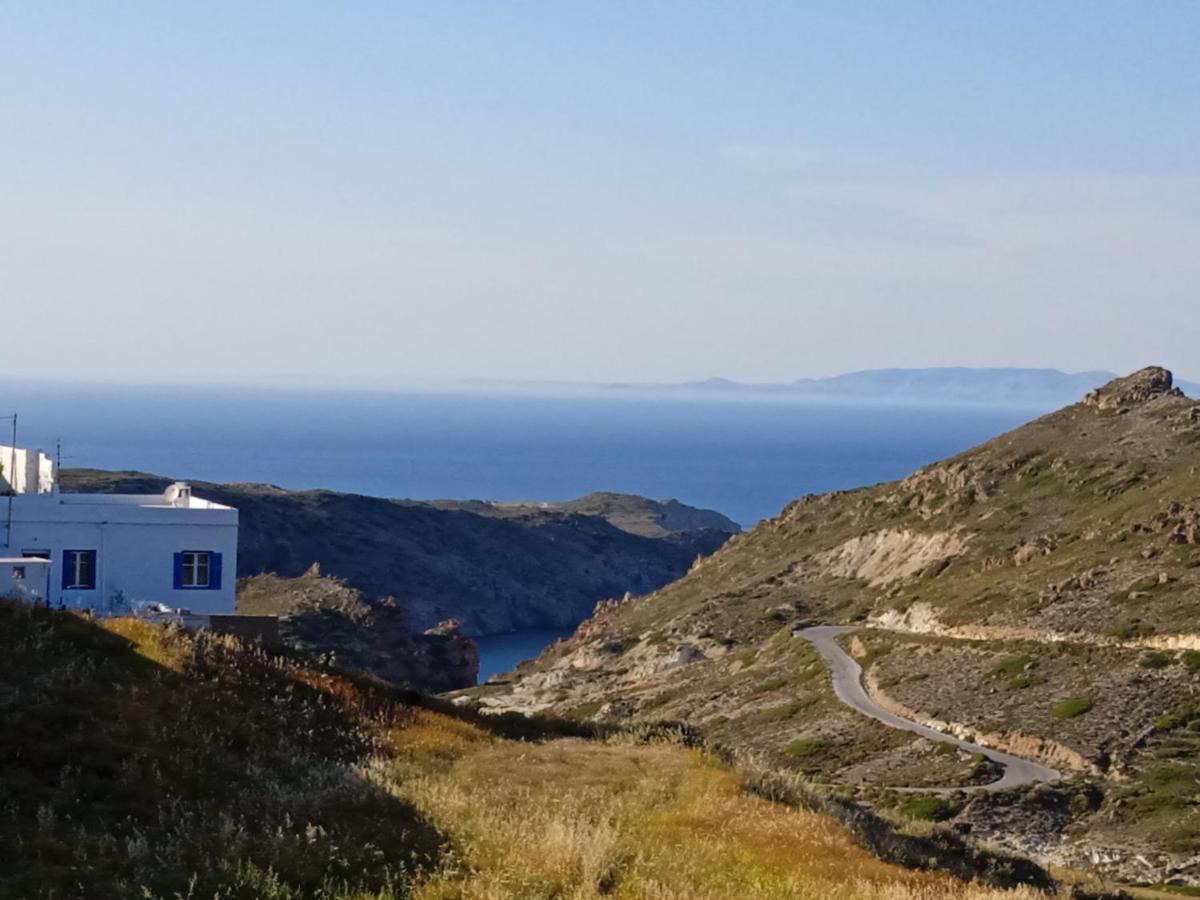 Stilvi Milos Plaka  Bagian luar foto