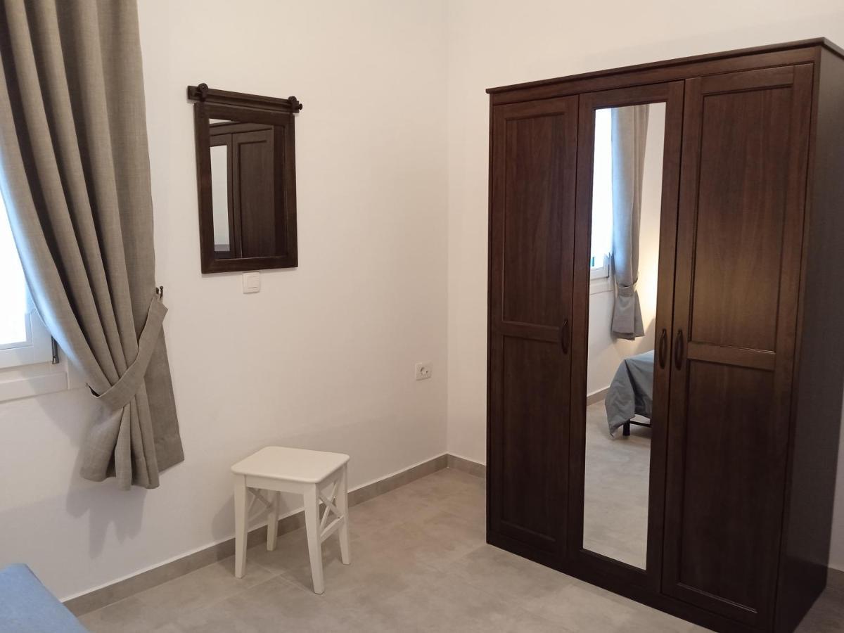 Stilvi Milos Plaka  Bagian luar foto