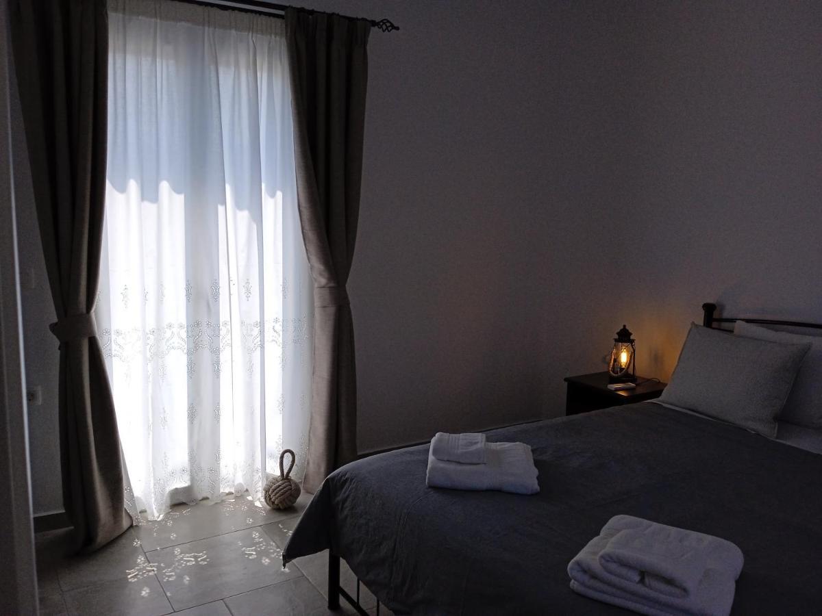 Stilvi Milos Plaka  Bagian luar foto