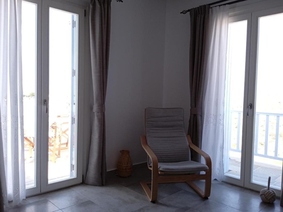 Stilvi Milos Plaka  Bagian luar foto