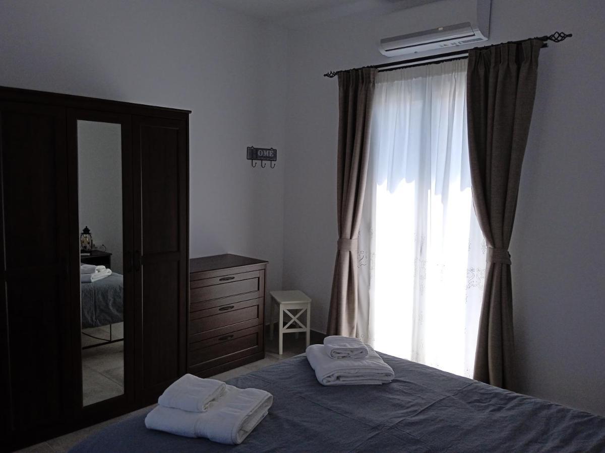 Stilvi Milos Plaka  Bagian luar foto