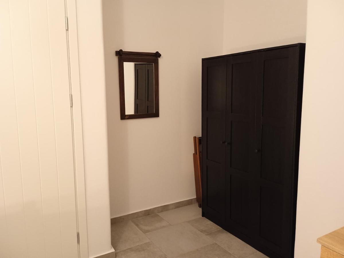 Stilvi Milos Plaka  Bagian luar foto