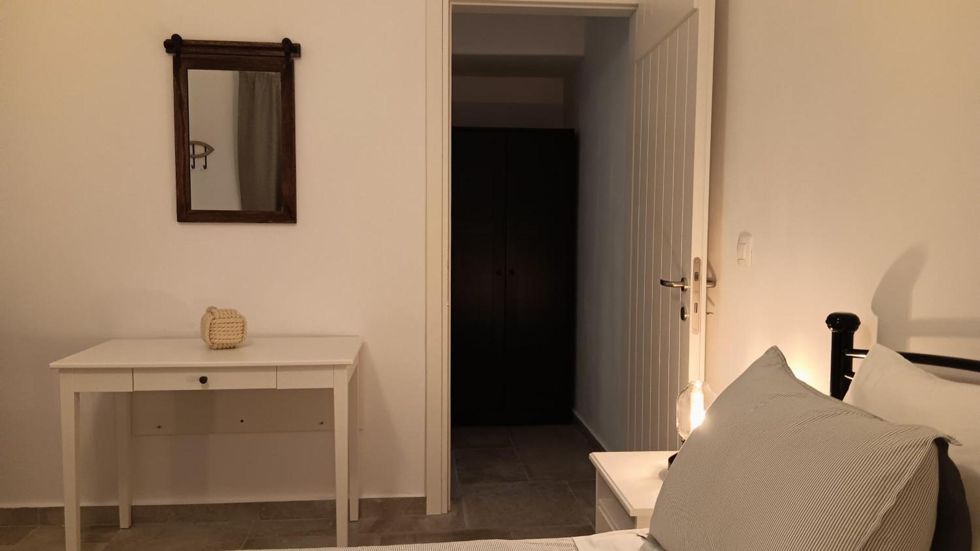 Stilvi Milos Plaka  Bagian luar foto